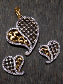 CZ Pendant With Earrings